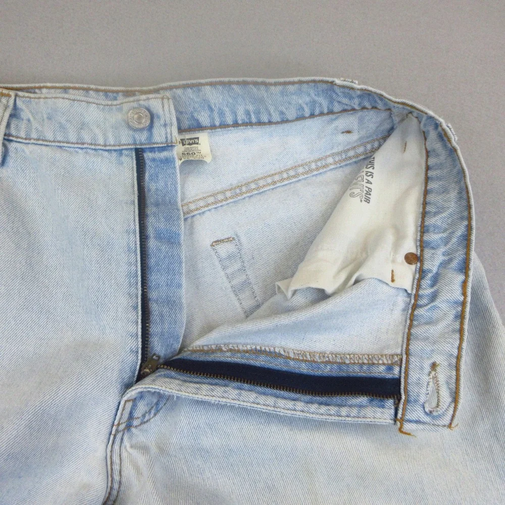 Levi's 560 Jeans Mens W36 L30 Light Wash Blue Vintage 90s Loose Fit Tapered Leg